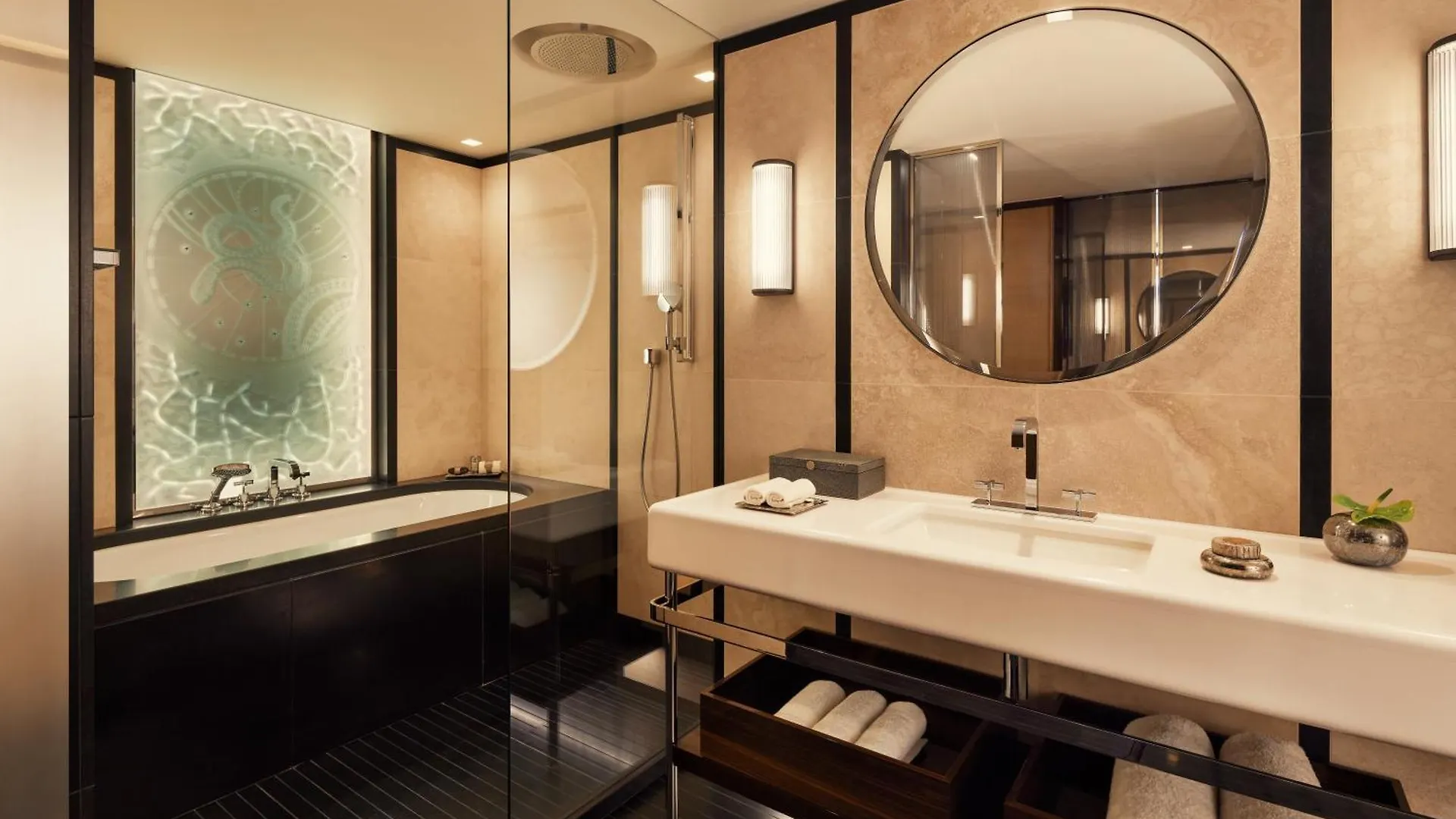 *****  Bvlgari Hotel Paris France