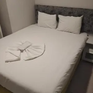 adams-suit-istanbul-34435.istanbul-turkeyhotels.com/
