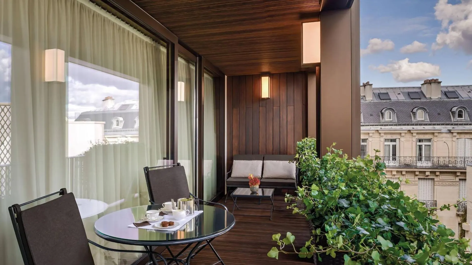 *****  Bvlgari Hotel パリ フランス