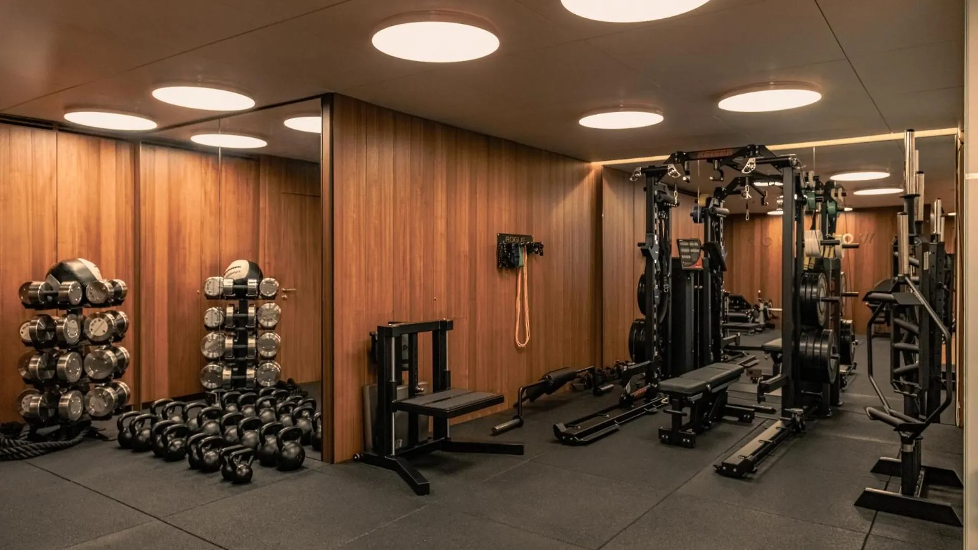 Bvlgari Hotel Paris 5*,